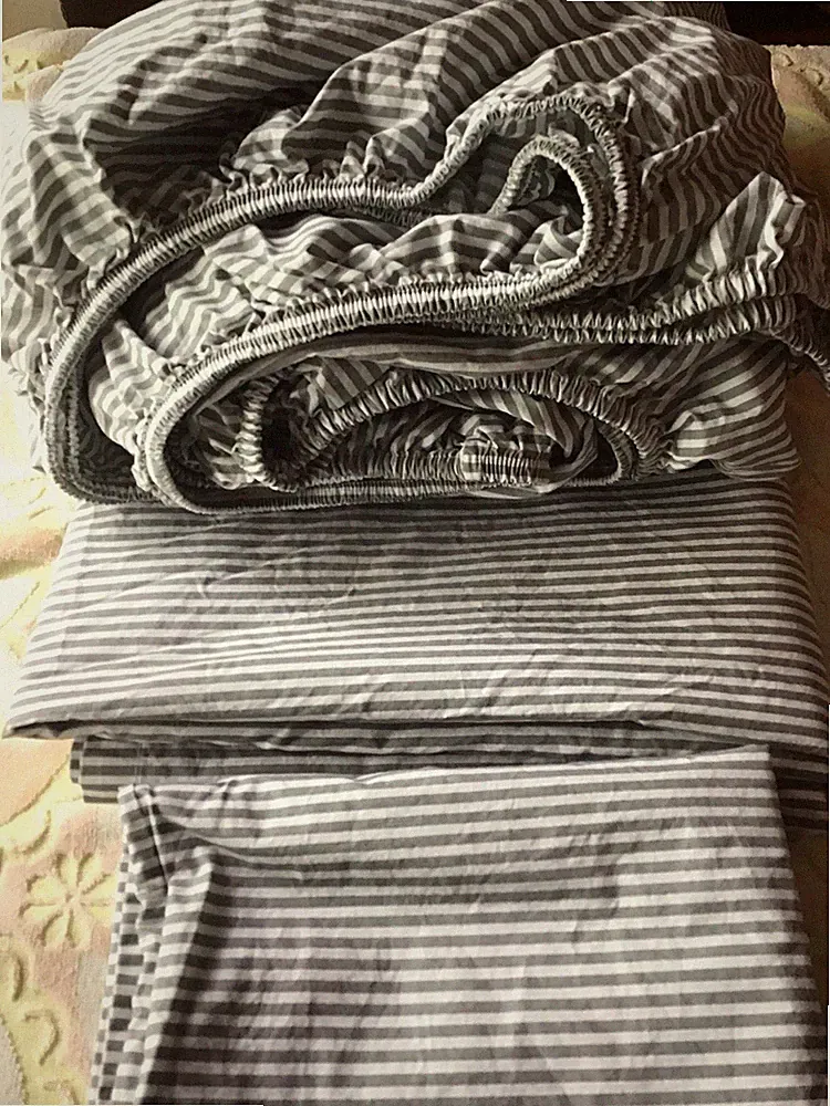 Feather & Stitch KING White /Gray Striped Sheet Set 100% Cotton Percale