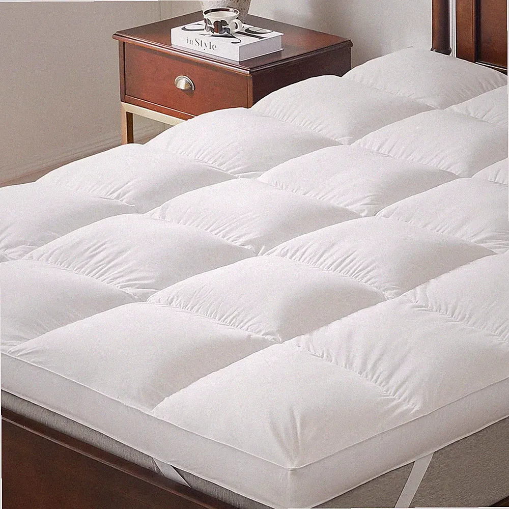 White Goose Feather Mattress Topper King 78x80 100% Cotton